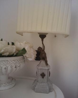 Lampada da tavolo