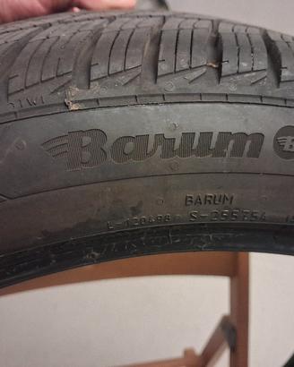 pneumatici invernali Barum Polaris 215-45 R18-93-V