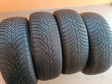 kumho Wintercraft 215/60 R17 