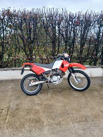 Cagiva w12 350