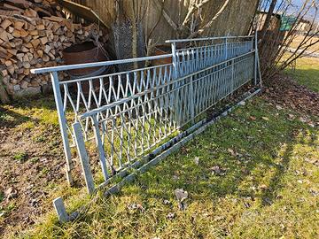 Ferro zincato, ringhiere zincate 16 metri totali