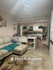 Appartamento di 114 m² con 3 locali a Poggiomarino