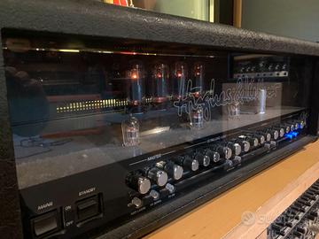 Testata valvolare Hughes & Kettner Trilogy