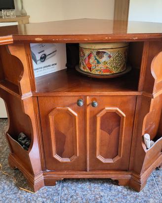 Angoliera porta tv classica