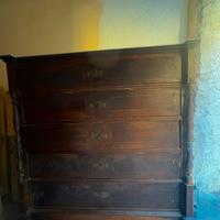 Cassettone siciliano fine ‘800 in noce. D’epoca.