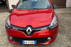 Renault Clio 1.2 75CV 5 porte Costume National
