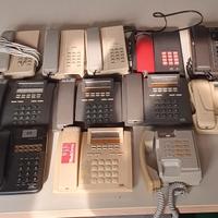 12 Telefoni fissi vari marchi, funzionanti