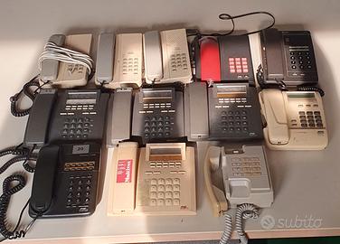 12 Telefoni fissi vari marchi, funzionanti