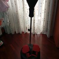 pungiball con guantoni