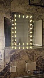 SPECCHIO  TOLETTA  CON LUCI Carme Home