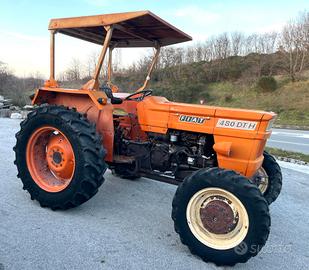 Trattore FIAT modello 480 DT