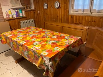 Tavolo Con Casapanca