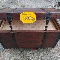 Forziere Antico in Legno e Ferro Battuto