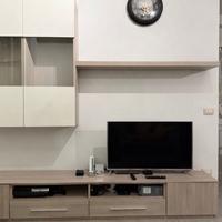 mobile tv e parete attrezzata