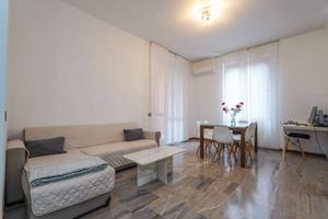 Appartamento di 107 m² con 3 locali e box auto a B