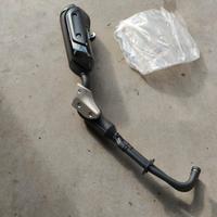 Variatore, marmitta, cupolino nuovi Tmax 560