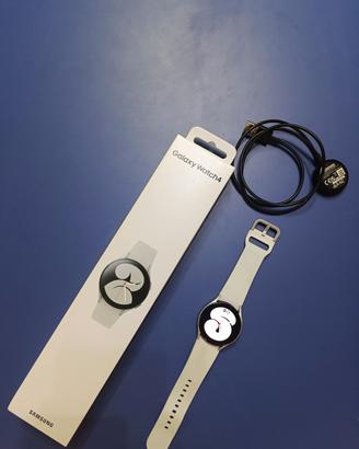 Samsung Galaxy Watch 4 40mm Orologio Smartwatch