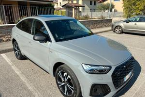 AUDI Q5 SPB S-LINE