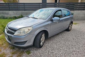 Opel Astra 1.4 16v 2007