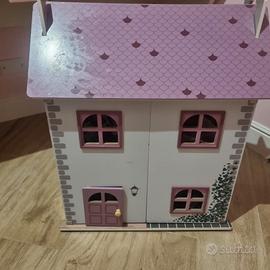 Casetta delle bambole