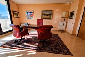 Ufficio in centro a monteortone - abano terme
