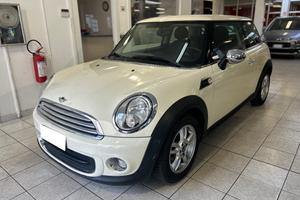 MINI One 1.6 16V One (55kW)