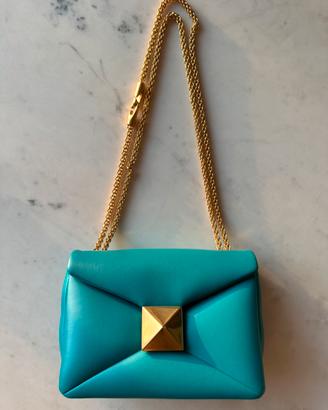 ONE STUD NAPPA BAG WITH CHAIN