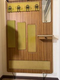 Appendi abiti vintage