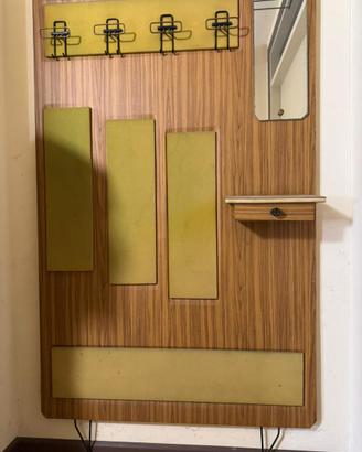 Appendi abiti vintage