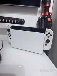 Nintendo Switch Oled + Custodia