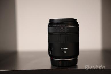 Canon RF 85mm f2 marco IS STM