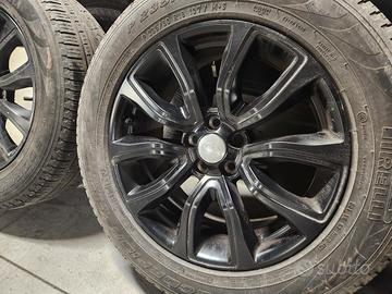 CERCHI ORIGINALI LAND ROVER R18+PNEUMATICI PIRELLI
