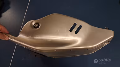 Paracoppa motore DesertX Ducati