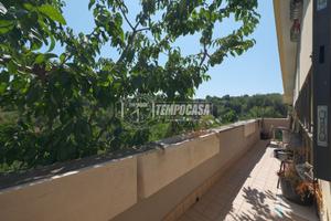 Trilocale zona centrale buono stato con posto auto