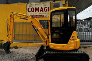 Miniescavatore komatsu pc 30 mrx girosagoma