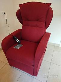 Poltrona relax elettrica alzapersona  a 2 motori