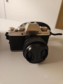 FUJIFILM X-T100 