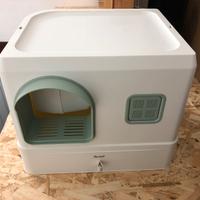 Lettiera chiusa a forma di casetta