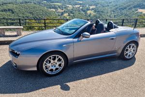 Alfa Romeo Spider