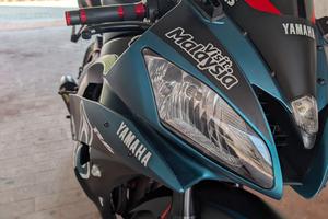Yamaha r6 anno 2006