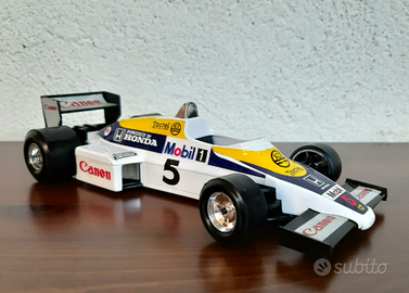 Williams FW 08 - 1/24 per collezionisti