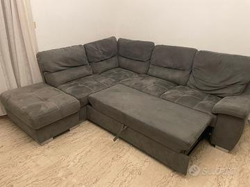 Divano letto con penisola + pouf, molto grande