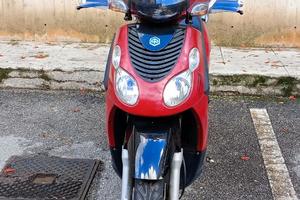 Piaggio Carnaby 125 - 2010