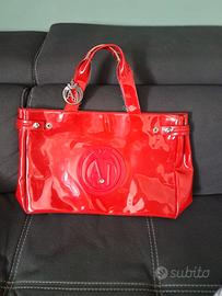 borsa vernice rossa Armani
