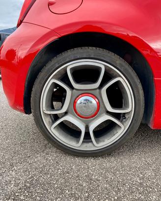 Cerchi in lega 500 Abarth 