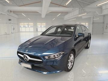MERCEDES-BENZ CLA 250 AUTOMATIC EQ-POWER BUS EXTRA