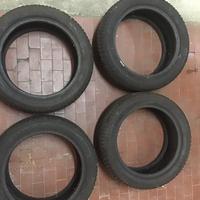 Gomme  225/50 r17