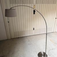 Lampada allungabile con piantana