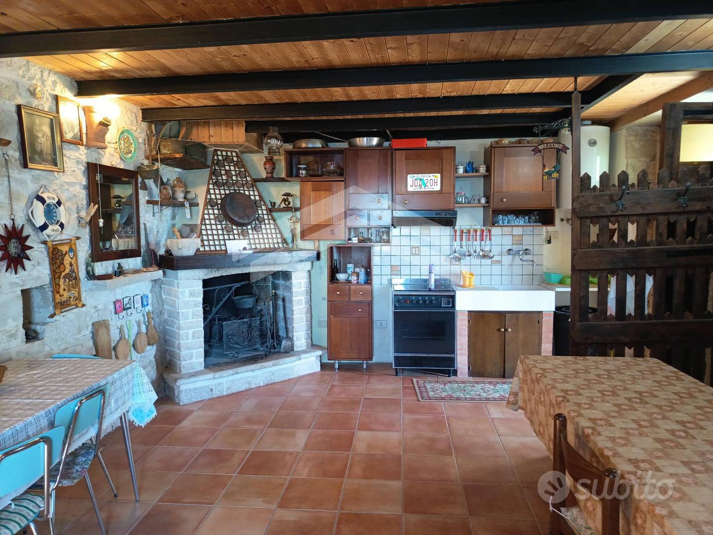 Casa – Civitacampomarano, Campobasso - Altro