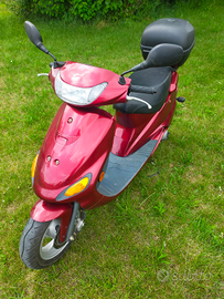 KYMCO 50 con solo 5200 km
